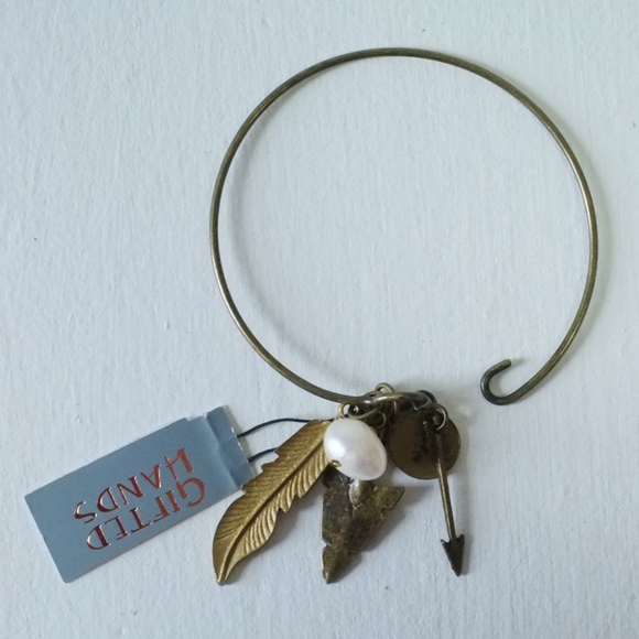 artisan made arrow bracelet NWT | feather bracelet - Picture 7 of 8